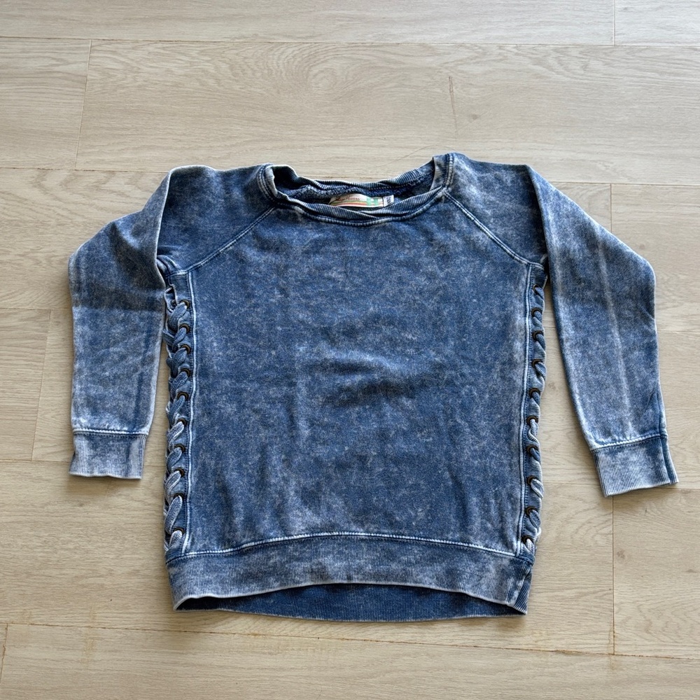 Vintage Havana Washed Blue Long Sleeve Tee